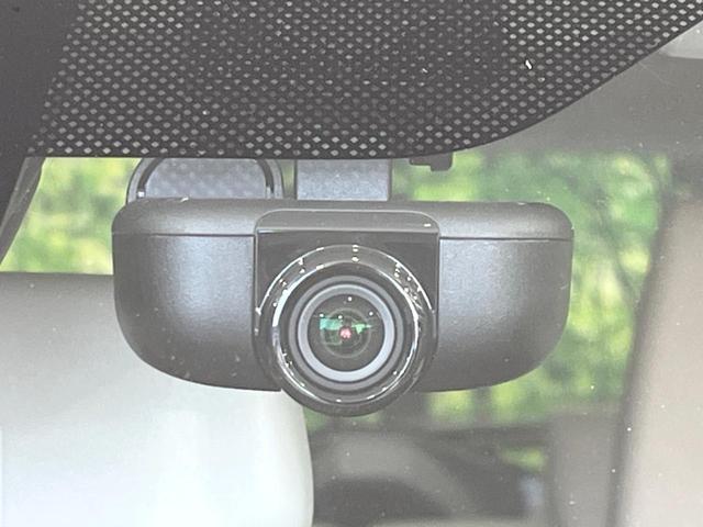 アルトラパン モード　純正ＳＤナビ　バックカメラ　セーフティサポート　禁煙車　ドラレコ　コーナーセンサー　スマートキー　ＨＩＤヘッド　車線逸脱警報　オートライト　オートエアコン　Ｂｌｕｅｔｏｏｔｈ　ＣＤ　ＤＶＤ再生（36枚目）