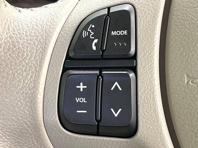 アルトラパン モード　純正ＳＤナビ　バックカメラ　セーフティサポート　禁煙車　ドラレコ　コーナーセンサー　スマートキー　ＨＩＤヘッド　車線逸脱警報　オートライト　オートエアコン　Ｂｌｕｅｔｏｏｔｈ　ＣＤ　ＤＶＤ再生（41枚目）