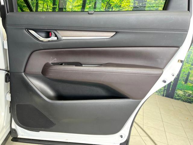 CX-8 XD Lパッケージ 4WD マツダコネクト 全周囲カメラ 後席モニター 衝突被害軽減システム レーダークルーズ 禁煙車 電動リアゲート ドラレコ コーナーセンサー LEDヘッド ビルトインETC 車線逸脱警報(70枚目)