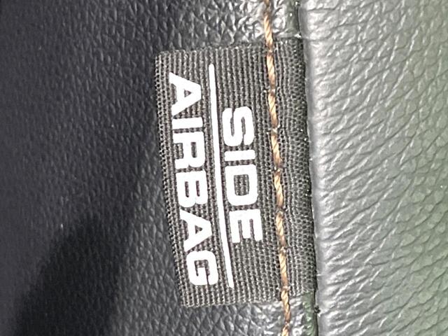 ヴェゼル ハイブリッドZ 純正ナビ バックカメラ 衝突被害軽減システム 禁煙車 コーナーセンサー LEDヘッド ビルトインETC クルコン 車線逸脱警報 オートライト デュアルエアコン 純正17インチアルミ CD(54枚目)