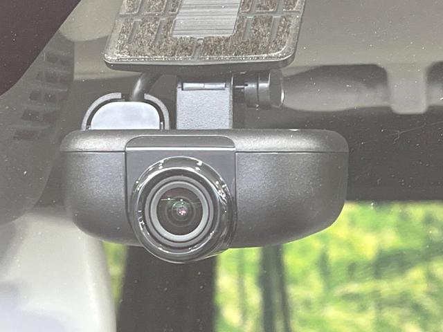 エブリイ ジョイン 4WD MT車 禁煙車 純正SDナビ 衝突被害軽減システム 車線逸脱警報 コーナーセンサー ETC LEDヘッド オートライト Bluetooth DVD/CD再生 フルセグ 電動格納ミラー(6枚目)