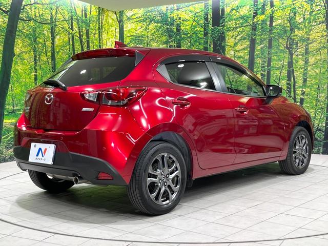 デミオ ＸＤミストマルーン　４ＷＤ　ディーゼル（軽油）　マツダコネクト　全周囲カメラ　衝突被害軽減システム　禁煙車　ドラレコ　コーナーセンサー　ＬＥＤヘッド　ＥＴＣ　クルコン　純正１６インチアルミ　車線逸脱警報　オートライト（17枚目）