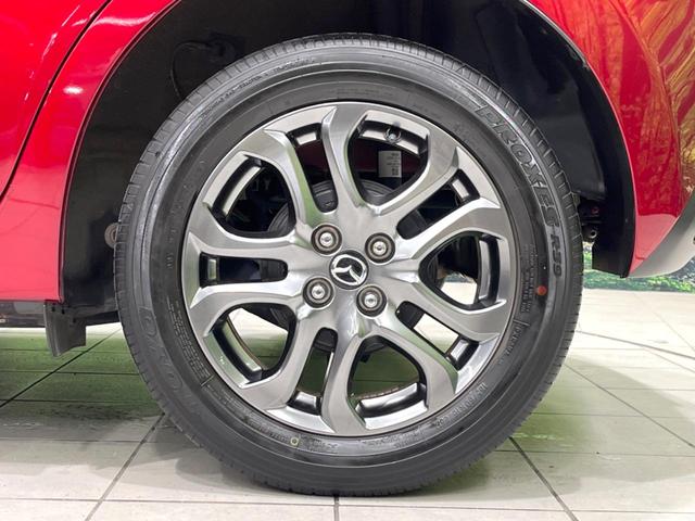 デミオ ＸＤミストマルーン　４ＷＤ　ディーゼル（軽油）　マツダコネクト　全周囲カメラ　衝突被害軽減システム　禁煙車　ドラレコ　コーナーセンサー　ＬＥＤヘッド　ＥＴＣ　クルコン　純正１６インチアルミ　車線逸脱警報　オートライト（31枚目）