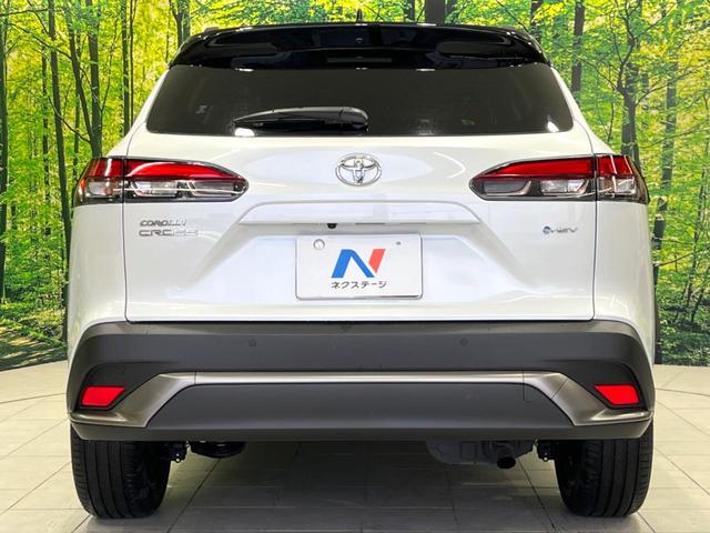 カローラクロス ハイブリッド　Ｚ　全周囲カメラ　衝突被害軽減システム　レーダークルーズ　禁煙車　電動リアゲート　パワーシート　コーナーセンサー　スマートキー　ＬＥＤヘッド　ＥＴＣ２．０　純正１８インチアルミ　オートハイビーム（15枚目）