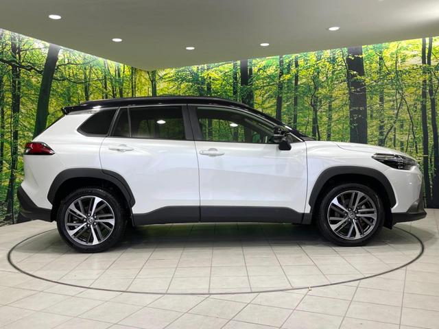 カローラクロス ハイブリッド　Ｚ　全周囲カメラ　衝突被害軽減システム　レーダークルーズ　禁煙車　電動リアゲート　パワーシート　コーナーセンサー　スマートキー　ＬＥＤヘッド　ＥＴＣ２．０　純正１８インチアルミ　オートハイビーム（29枚目）