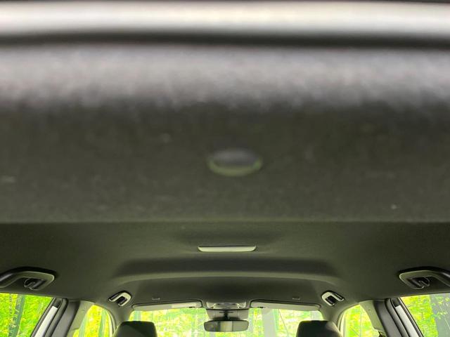 カローラクロス ハイブリッド　Ｚ　全周囲カメラ　衝突被害軽減システム　レーダークルーズ　禁煙車　電動リアゲート　パワーシート　コーナーセンサー　スマートキー　ＬＥＤヘッド　ＥＴＣ２．０　純正１８インチアルミ　オートハイビーム（46枚目）