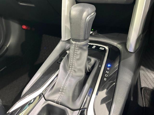 カローラクロス ハイブリッド　Ｚ　全周囲カメラ　衝突被害軽減システム　レーダークルーズ　禁煙車　電動リアゲート　パワーシート　コーナーセンサー　スマートキー　ＬＥＤヘッド　ＥＴＣ２．０　純正１８インチアルミ　オートハイビーム（47枚目）