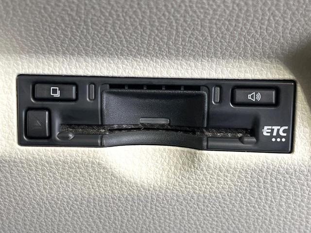 シエンタ ハイブリッドＺ　両側電動ドア　後席モニター　バックカメラ　衝突被害軽減システム　レーダークルーズ　禁煙車　コーナーセンサー　スマートキー　ＬＥＤヘッド　ビルトインＥＴＣ　オートハイビーム　車線逸脱警報　オートライト（44枚目）