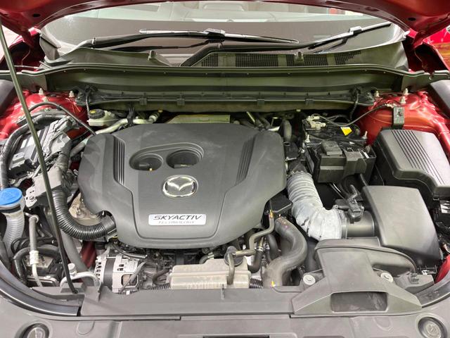 親切・丁寧な専門メカニックスタッフが応対！・車検・点検整備・事故等の修理などアフターサービスも安心。お車のカスタマイズもネクステージのサービススタッフまでご相談ください！