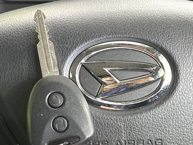 ミライース Ｘ　ＳＡＩＩＩ　４ＷＤ　バックカメラ　ＳＤナビ　衝突軽減　車線逸脱　禁煙車　ドラレコ　コーナーセンサー　ＬＥＤヘッド／フォグ　ＥＴＣ　オートハイビーム　オートライト　Ｂｌｕｅｔｏｏｔｈ　ＤＶＤ／ＣＤ再生　リモコンキー（39枚目）