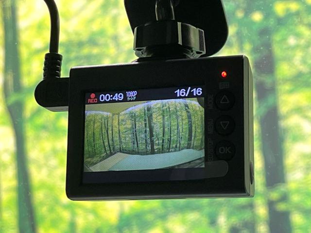 ハスラー Ｊスタイル　衝突被害軽減システム　純正ＳＤナビ　禁煙車　ドラレコ　コーナーセンサー　ＬＥＤヘッド　ＥＴＣ　純正１５インチアルミ　車線逸脱警報　オートライト　オートエアコン　Ｂｌｕｅｔｏｏｔｈ　ＣＤ　ＤＶＤ再生（6枚目）