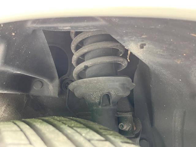 Ｎ－ＯＮＥ ＲＳ　ターボ　純正ＳＤナビ　バックカメラ　衝突被害軽減システム　禁煙車　ハーフレザーシート　ＬＥＤヘッド　ビルトインＥＴＣ　クルコン　純正１５インチアルミ　オートハイビーム　オートライト　オートエアコン（20枚目）