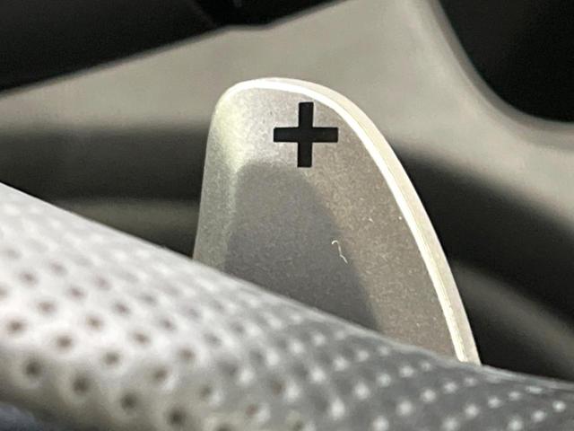 Ｎ－ＯＮＥ ＲＳ　ターボ　純正ＳＤナビ　バックカメラ　衝突被害軽減システム　禁煙車　ハーフレザーシート　ＬＥＤヘッド　ビルトインＥＴＣ　クルコン　純正１５インチアルミ　オートハイビーム　オートライト　オートエアコン（42枚目）