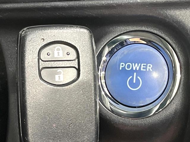 アクア Ｇ　バックカメラ　純正ＳＤナビ　クルーズコントロール　ＥＴＣ　Ｂｌｕｅｔｏｏｔｈ　フルセグ　ＤＶＤ／ＣＤ再生　オートライト　オートエアコン　アイドリングストップ　電動格納ドアミラー　スマートキー（8枚目）