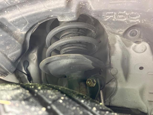 アクア Ｇ　バックカメラ　純正ＳＤナビ　クルーズコントロール　ＥＴＣ　Ｂｌｕｅｔｏｏｔｈ　フルセグ　ＤＶＤ／ＣＤ再生　オートライト　オートエアコン　アイドリングストップ　電動格納ドアミラー　スマートキー（21枚目）