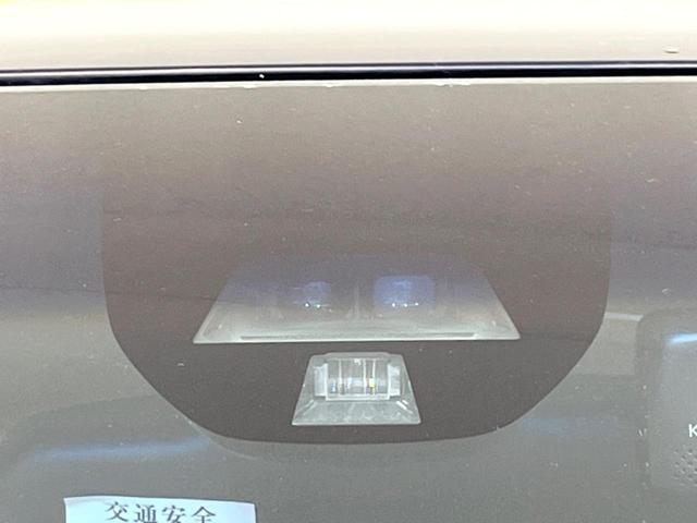 Ｎ－ＷＧＮカスタム Ｇ・Ａパッケージ　４ＷＤ　バックカメラ　衝突被害軽減システム　禁煙車　ハーフレザーシート　ドラレコ　スマートキー　ＨＩＤヘッド　ＥＴＣ　クルコン　純正１４インチアルミ　オートライト　オートエアコン　Ｂｌｕｅｔｏｏｔｈ（5枚目）