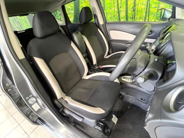 ノート Ｘ　ＦＯＵＲ　スマートセーフティエディション　４ＷＤ　純正ＳＤナビ　全周囲カメラ　衝突被害軽減システム　禁煙車　ドラレコ　コーナーセンサー　スマートキー　ＬＥＤヘッド　ＥＴＣ　純正１５インチアルミ　車線逸脱警報　オートライト　オートエアコン（8枚目）