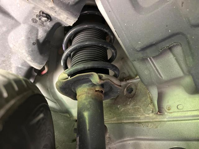 ノート Ｘ　ＦＯＵＲ　スマートセーフティエディション　４ＷＤ　純正ＳＤナビ　全周囲カメラ　衝突被害軽減システム　禁煙車　ドラレコ　コーナーセンサー　スマートキー　ＬＥＤヘッド　ＥＴＣ　純正１５インチアルミ　車線逸脱警報　オートライト　オートエアコン（20枚目）