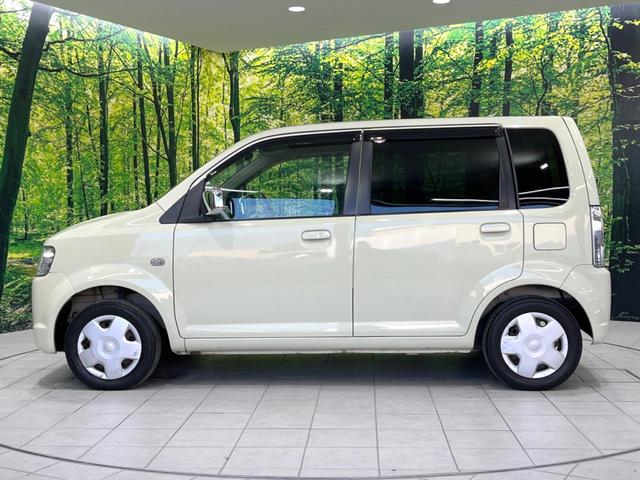eKワゴン ジョイフィールド 4WD 禁煙車 CD FMラジオ プライバシーガラス 電動格納ミラー ドアバイザー 盗難防止措置 衝突安全ボディ(25枚目)
