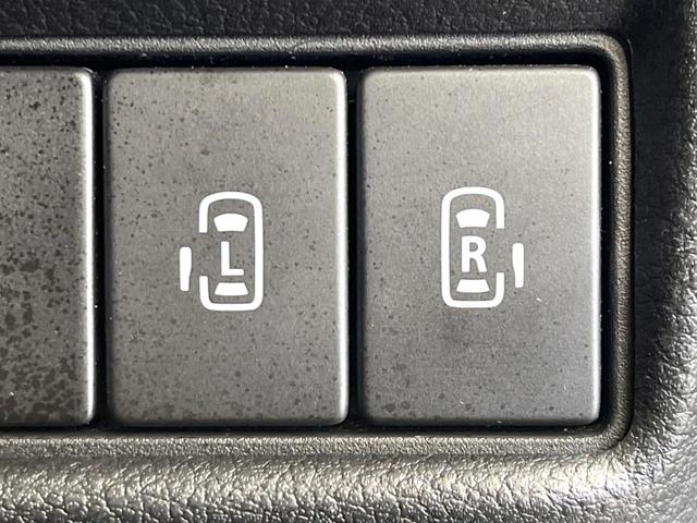 スペーシアギア ハイブリッドＸＺ　両側電動ドア　ディスプレイオーディオ　衝突被害軽減システム　レーダークルーズ　禁煙車　コーナーセンサー　ＬＥＤヘッド　オートハイビーム　車線逸脱警報　オートライト　オートエアコン　Ｂｌｕｅｔｏｏｔｈ（3枚目）