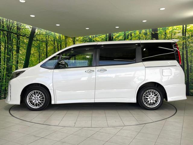 ノア ハイブリッドＳｉ　ダブルバイビーＩＩＩ　両側電動ドア　純正１０型ナビ　後席モニター　バックカメラ　衝突被害軽減システム　禁煙車　ハーフレザーシート　ドラレコ　コーナーセンサー　ＬＥＤヘッド　ビルトインＥＴＣ　クルコン　純正１６インチアルミ（25枚目）