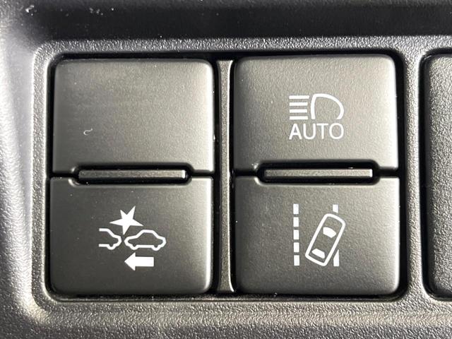 ノア ハイブリッドＳｉ　ダブルバイビーＩＩＩ　両側電動ドア　純正１０型ナビ　後席モニター　バックカメラ　衝突被害軽減システム　禁煙車　ハーフレザーシート　ドラレコ　コーナーセンサー　ＬＥＤヘッド　ビルトインＥＴＣ　クルコン　純正１６インチアルミ（41枚目）