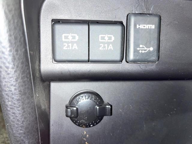 ノア ハイブリッドＳｉ　ダブルバイビーＩＩＩ　両側電動ドア　純正１０型ナビ　後席モニター　バックカメラ　衝突被害軽減システム　禁煙車　ハーフレザーシート　ドラレコ　コーナーセンサー　ＬＥＤヘッド　ビルトインＥＴＣ　クルコン　純正１６インチアルミ（54枚目）