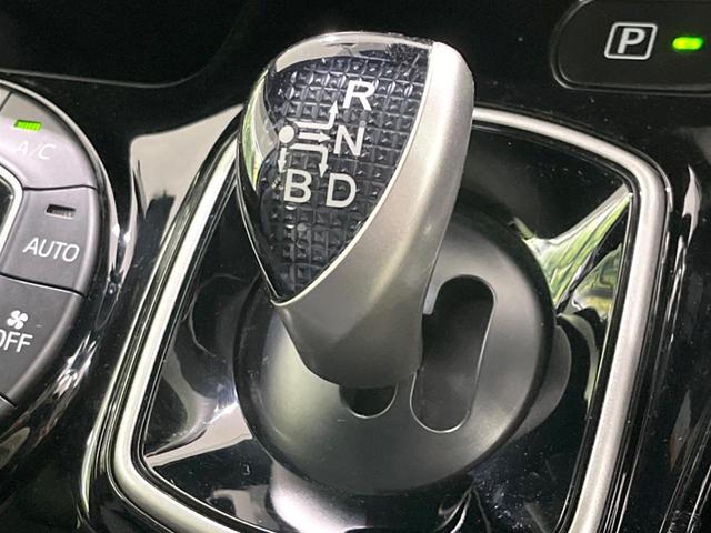 ノア ハイブリッドＳｉ　ダブルバイビーＩＩＩ　両側電動ドア　純正１０型ナビ　後席モニター　バックカメラ　衝突被害軽減システム　禁煙車　ハーフレザーシート　ドラレコ　コーナーセンサー　ＬＥＤヘッド　ビルトインＥＴＣ　クルコン　純正１６インチアルミ（64枚目）