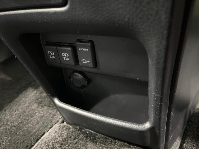 ノア ハイブリッドＳｉ　ダブルバイビーＩＩＩ　両側電動ドア　純正１０型ナビ　後席モニター　バックカメラ　衝突被害軽減システム　禁煙車　ハーフレザーシート　ドラレコ　コーナーセンサー　ＬＥＤヘッド　ビルトインＥＴＣ　クルコン　純正１６インチアルミ（70枚目）