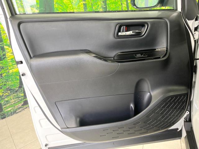 ノア ハイブリッドＳｉ　ダブルバイビーＩＩＩ　両側電動ドア　純正１０型ナビ　後席モニター　バックカメラ　衝突被害軽減システム　禁煙車　ハーフレザーシート　ドラレコ　コーナーセンサー　ＬＥＤヘッド　ビルトインＥＴＣ　クルコン　純正１６インチアルミ（79枚目）