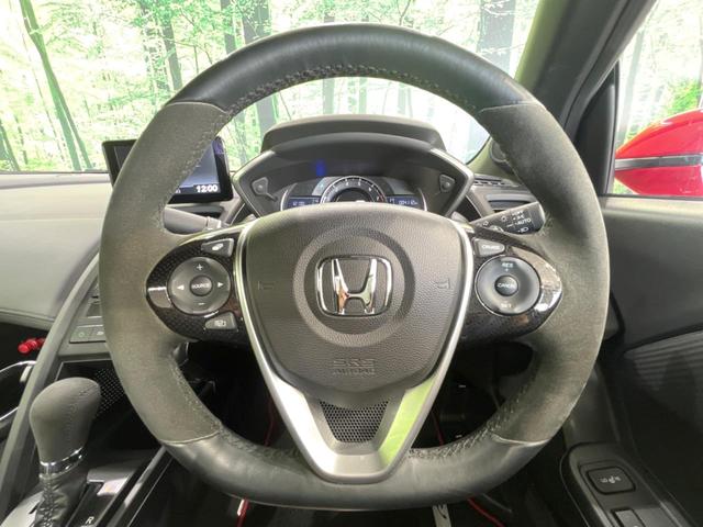 【純正革巻きステアリング】上質な革を使用することで、手にしっかり馴染みとても運転しやすいハンドルです♪