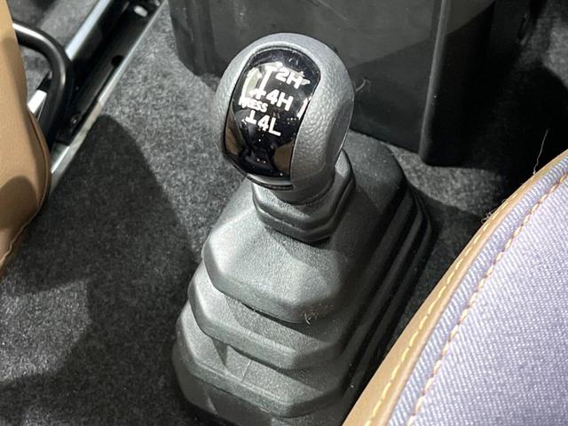 ジムニー ＸＣ　４ＷＤ　ディスプレイオーディオ　バックカメラ　衝突被害軽減システム　禁煙車　ＬＥＤヘッド　ビルトインＥＴＣ　クルコン　純正１６インチアルミ　オートハイビーム　車線逸脱警報　オートライト　オートエアコン（42枚目）