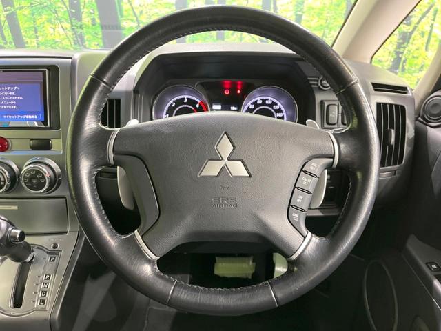 デリカD:5 D パワーパッケージ 4WD ディーゼル(軽油) 両側電動ドア SDナビ バックカメラ 禁煙車 ドラレコ スマートキー HIDヘッド ビルトインETC クルコン 純正18インチアルミ オートライト オートエアコン(12枚目)