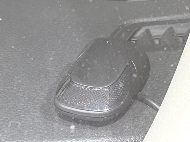 エクストレイル モード・プレミア　４ＷＤ　純正ナビ　全周囲カメラ　禁煙車　レザーシート　スマートキー　ＬＥＤヘッド　ナビ連動ＥＴＣ　クルコン　純正１８インチアルミ　オートライト　デュアルエアコン　Ｂｌｕｅｔｏｏｔｈ　ＣＤ　フルセグ（46枚目）