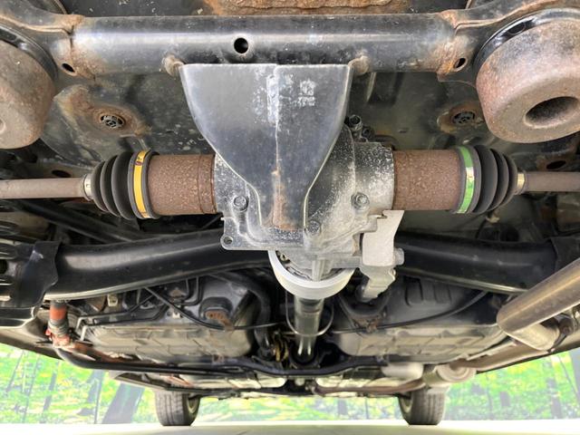 フィットハイブリッド Lパッケージ 4WD 純正SDナビ バックカメラ 禁煙車 ハーフレザーシート ドラレコ スマートキー LEDヘッド ビルトインETC クルコン 純正15インチアルミ オートライト オートエアコン(19枚目)