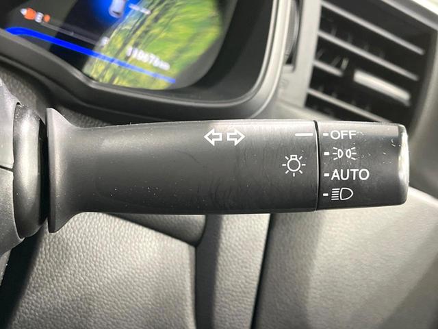 フィットハイブリッド Lパッケージ 4WD 純正SDナビ バックカメラ 禁煙車 ハーフレザーシート ドラレコ スマートキー LEDヘッド ビルトインETC クルコン 純正15インチアルミ オートライト オートエアコン(48枚目)