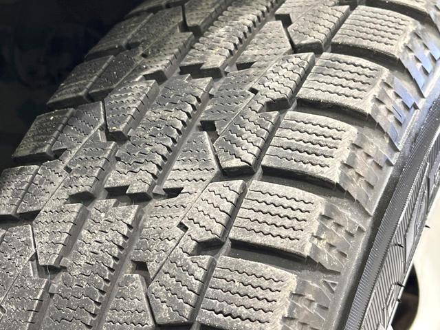 フィットハイブリッド Lパッケージ 4WD 純正SDナビ バックカメラ 禁煙車 ハーフレザーシート ドラレコ スマートキー LEDヘッド ビルトインETC クルコン 純正15インチアルミ オートライト オートエアコン(61枚目)