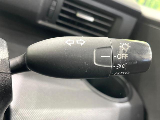 フリード Ｇ　エアロ　ジャストセレクション　電動スライドドア　ディスプレイオーディオ　バックカメラ　禁煙車　ＨＩＤヘッド　ＥＴＣ　オートエアコン　オートライト　Ｂｌｕｅｔｏｏｔｈ接続　ＬＥＤフォグ　電動格納ミラー　盗難防止措置（7枚目）