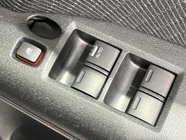 フリード Ｇ　エアロ　ジャストセレクション　電動スライドドア　ディスプレイオーディオ　バックカメラ　禁煙車　ＨＩＤヘッド　ＥＴＣ　オートエアコン　オートライト　Ｂｌｕｅｔｏｏｔｈ接続　ＬＥＤフォグ　電動格納ミラー　盗難防止措置（32枚目）