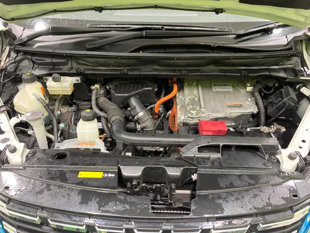 セレナ e-パワー ハイウェイスターV 両側電動ドア 純正10型ナビ 後席モニター 全周囲カメラ 衝突被害軽減システム 禁煙車 ドラレコ コーナーセンサー スマートキー LEDヘッド ビルトインETC クルコン 純正15インチアルミ(18枚目)