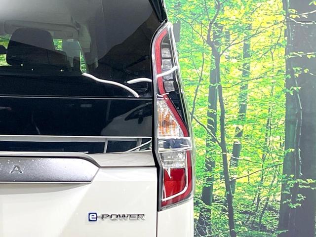 セレナ e-パワー ハイウェイスターV 両側電動ドア 純正10型ナビ 後席モニター 全周囲カメラ 衝突被害軽減システム 禁煙車 ドラレコ コーナーセンサー スマートキー LEDヘッド ビルトインETC クルコン 純正15インチアルミ(28枚目)