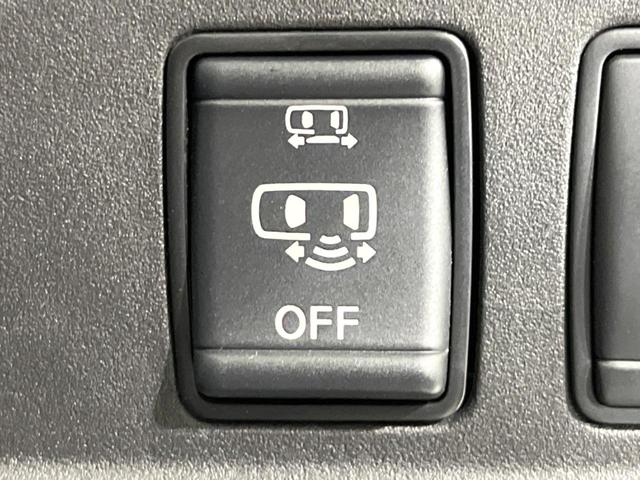 セレナ e-パワー ハイウェイスターV 両側電動ドア 純正10型ナビ 後席モニター 全周囲カメラ 衝突被害軽減システム 禁煙車 ドラレコ コーナーセンサー スマートキー LEDヘッド ビルトインETC クルコン 純正15インチアルミ(42枚目)