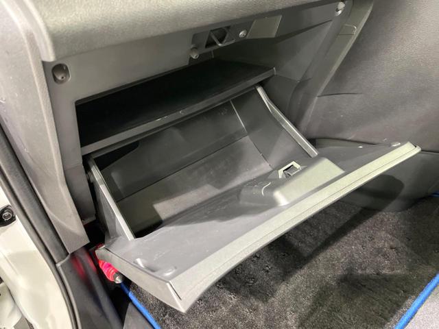 セレナ e-パワー ハイウェイスターV 両側電動ドア 純正10型ナビ 後席モニター 全周囲カメラ 衝突被害軽減システム 禁煙車 ドラレコ コーナーセンサー スマートキー LEDヘッド ビルトインETC クルコン 純正15インチアルミ(61枚目)