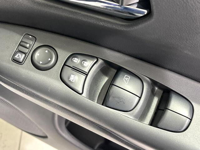 セレナ e-パワー ハイウェイスターV 両側電動ドア 純正10型ナビ 後席モニター 全周囲カメラ 衝突被害軽減システム 禁煙車 ドラレコ コーナーセンサー スマートキー LEDヘッド ビルトインETC クルコン 純正15インチアルミ(73枚目)