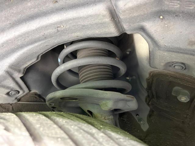 ＮＸ ＮＸ２００ｔ　バージョンＬ　４ＷＤ　メーカーナビ　サイド・バックカメラ　禁煙車　電動リアゲート　レザーシート　前席シートエアコン　ドラレコ　コーナーセンサー　スマートキー　ＬＥＤヘッド　ビルトインＥＴＣ（20枚目）