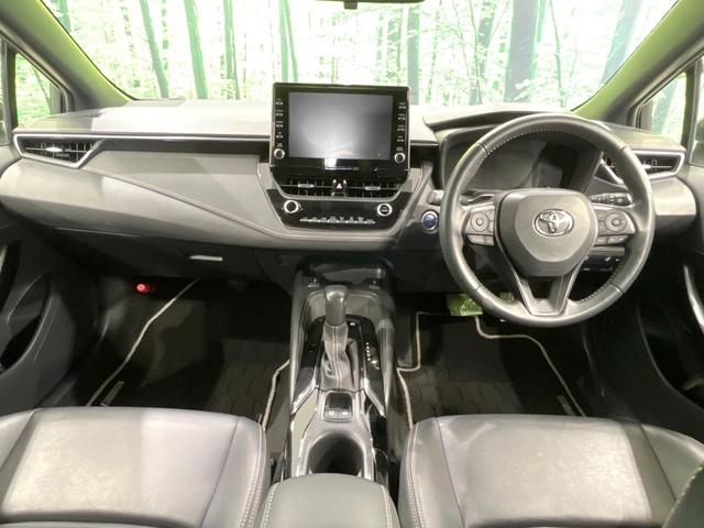 カローラツーリング ハイブリッド　ダブルバイビー　バックカメラ　１００Ｖ電源　衝突被害軽減システム　レーダークルーズ　禁煙車　ハーフレザーシート　ドラレコ　コーナーセンサー　スマートキー　ＬＥＤヘッド　ＥＴＣ２．０　純正１７インチアルミ（2枚目）