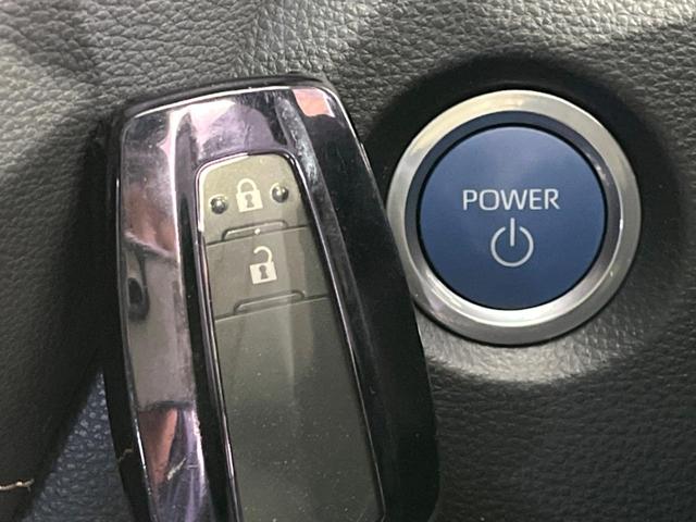 カローラツーリング ハイブリッド　ダブルバイビー　バックカメラ　１００Ｖ電源　衝突被害軽減システム　レーダークルーズ　禁煙車　ハーフレザーシート　ドラレコ　コーナーセンサー　スマートキー　ＬＥＤヘッド　ＥＴＣ２．０　純正１７インチアルミ（49枚目）