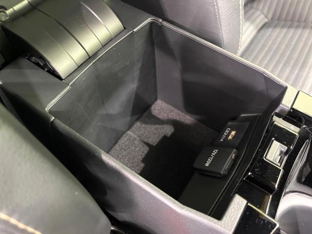 カローラツーリング ハイブリッド　ダブルバイビー　バックカメラ　１００Ｖ電源　衝突被害軽減システム　レーダークルーズ　禁煙車　ハーフレザーシート　ドラレコ　コーナーセンサー　スマートキー　ＬＥＤヘッド　ＥＴＣ２．０　純正１７インチアルミ（60枚目）