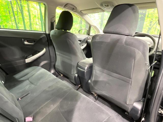 プリウス S HDDナビ バックカメラ 禁煙車 スマートキー HIDヘッド ビルトインETC オートライト オートエアコン CD DVD再生 15インチアルミ 盗難防止装置 プライバシーガラス(46枚目)