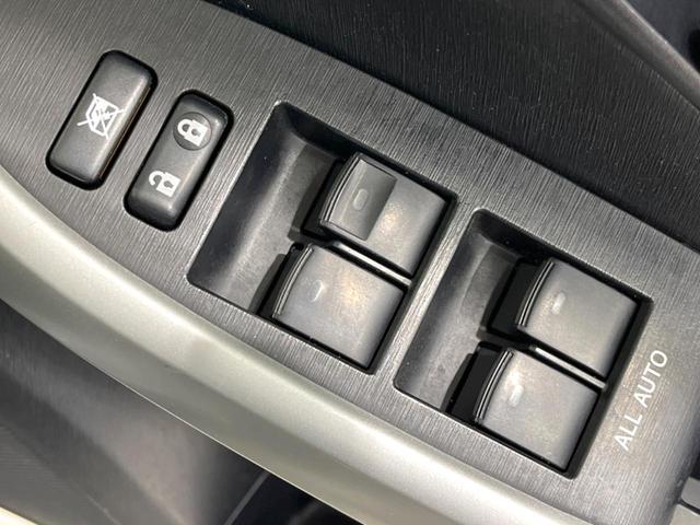 プリウス S HDDナビ バックカメラ 禁煙車 スマートキー HIDヘッド ビルトインETC オートライト オートエアコン CD DVD再生 15インチアルミ 盗難防止装置 プライバシーガラス(61枚目)